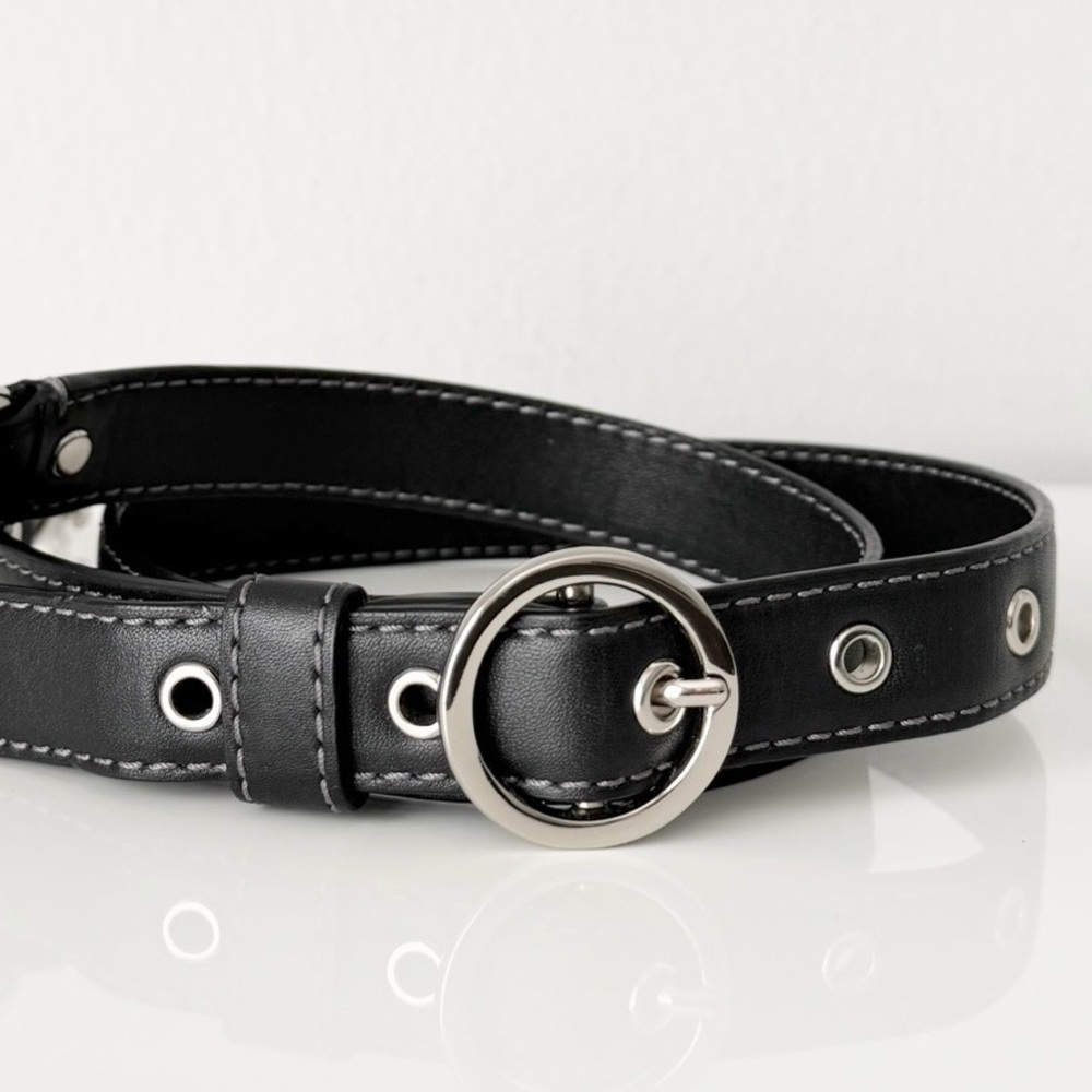 Vintage Coach Black Leather Strap - Picture 4 of 4